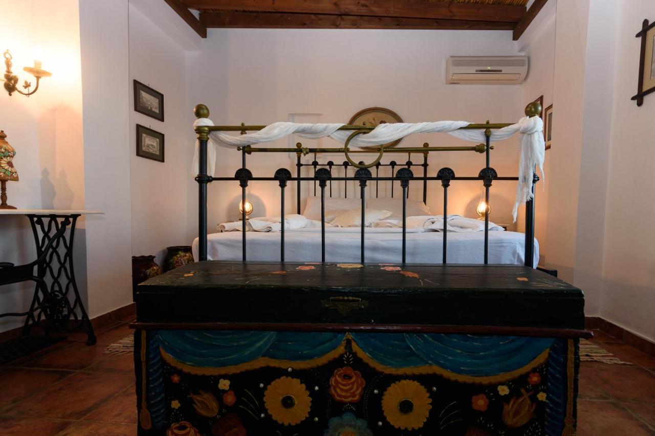 Eros Pittoresque Retreats - Perfect Location, Panoramic Seaview Koróni Exterior foto